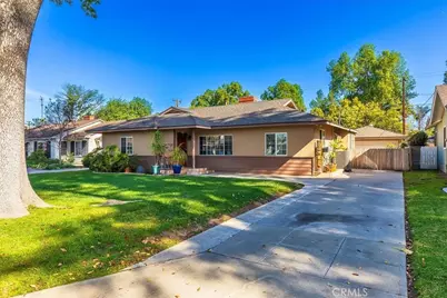 4423 Maplewood Place, Riverside, CA 92506 - Photo 2