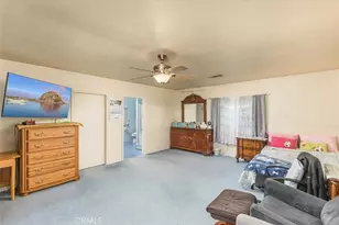 4423 Maplewood Pl, Riverside, CA 92506 - Photo 10