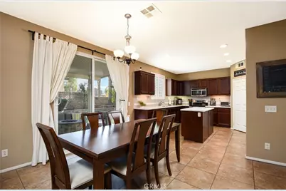 38236 Hermosa Court, Murrieta, CA 92563 - Photo 8