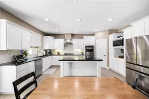 33713 Pebble Brook Cir, Temecula, CA 92592 - Photo 12