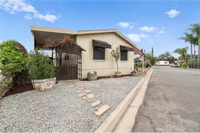 41900 Ivy Street #22, Murrieta, CA 92562 - Photo 2