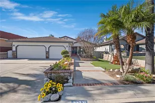 22731 Canyon Lake Dr, Canyon Lake, CA 92587 - Photo 2