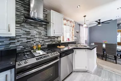 32900 Riverside Drive #63, Lake Elsinore, CA 92530 - Photo 16