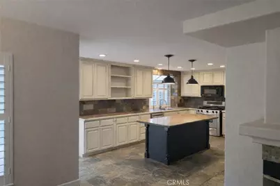 25534 Kim Ct, Murrieta, CA 92563 - Photo 8