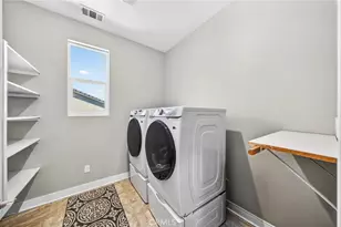 29530 Shire Horse Wy, Menifee, CA 92584 - Photo 32