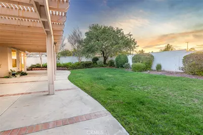 39675 Dijon, Murrieta, CA 92562 - Photo 28