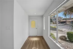 22082 Loch Lomond Dr, Canyon Lake, CA 92587 - Photo 6