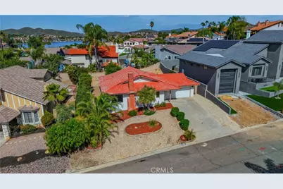 22082 Loch Lomond Drive, Canyon Lake, CA 92587 - Photo 40