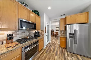 24050 Esmeralda Ct, Wildomar, CA 92595 - Photo 26