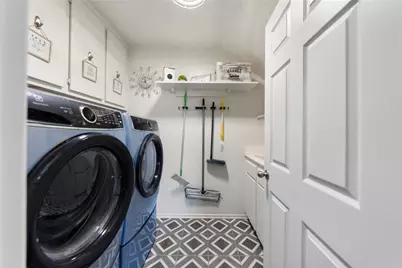 29093 Hydrangea, Murrieta, CA 92563 - Photo 18