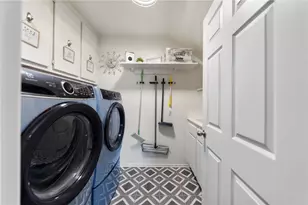 29093 Hydrangea, Murrieta, CA 92563 - Photo 18