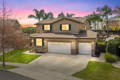 29093 Hydrangea, Murrieta, CA 92563 - Photo 2