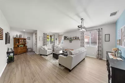 29093 Hydrangea, Murrieta, CA 92563 - Photo 6