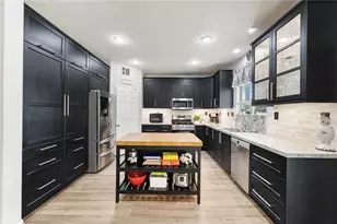 29093 Hydrangea, Murrieta, CA 92563 - Photo 8