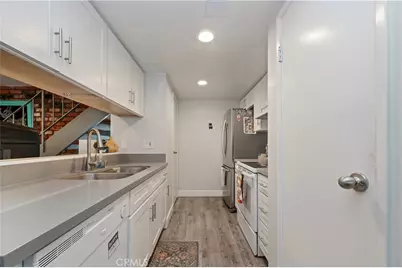 16406 Vista Roma ## 115, Huntington Beach, CA 92649 - Photo 8