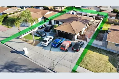 221 W Whittier Avenue, Hemet, CA 92543 - Photo 2