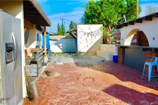 221 W Whittier Ave, Hemet, CA 92543 - Photo 40