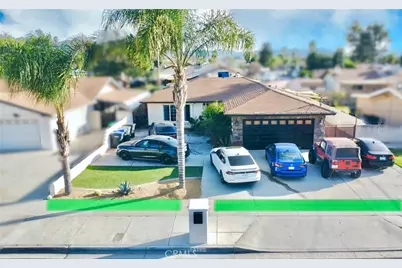 221 W Whittier Avenue, Hemet, CA 92543 - Photo 1