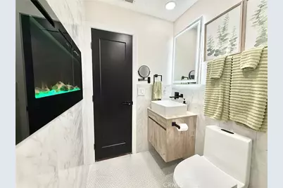 221 W Whittier Avenue, Hemet, CA 92543 - Photo 22