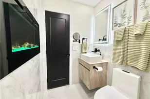 221 W Whittier Ave, Hemet, CA 92543 - Photo 22