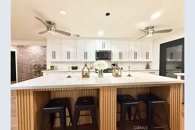 221 W Whittier Avenue, Hemet, CA 92543 - Photo 12