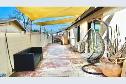 221 W Whittier Avenue, Hemet, CA 92543 - Photo 38