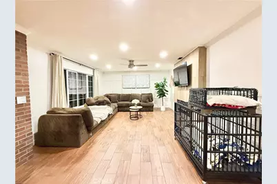 221 W Whittier Avenue, Hemet, CA 92543 - Photo 4