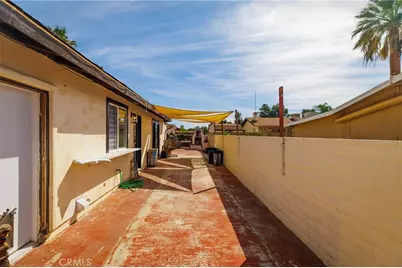 221 W Whittier Avenue, Hemet, CA 92543 - Photo 24