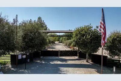 38831 Pauba, Temecula, CA 92592 - Photo 2