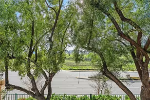 26409 Arboretum Way, Murrieta, CA 92563 - Photo 36