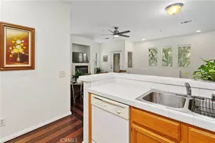 26409 Arboretum Way, Murrieta, CA 92563 - Photo 20