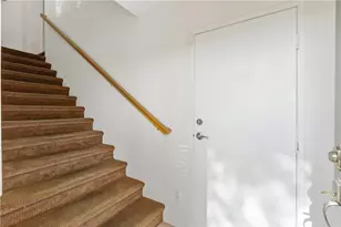 26409 Arboretum Way, Murrieta, CA 92563 - Photo 6