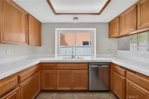 33130 Trabuco Dr, Lake Elsinore, CA 92530 - Photo 8