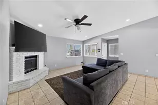 15505 Shadow Mountain Ln, Lake Elsinore, CA 92530 - Photo 4