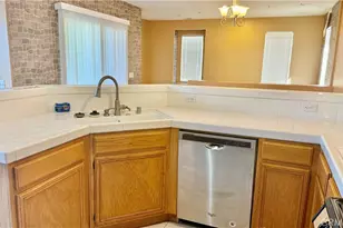 33513 Emerson, Temecula, CA 92592 - Photo 16