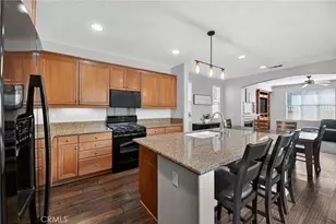 35715 Plume Ln, Murrieta, CA 92562 - Photo 18