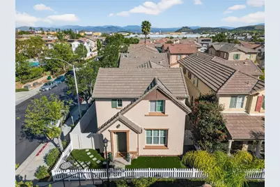 35715 Plume Ln, Murrieta, CA 92562 - Photo 40