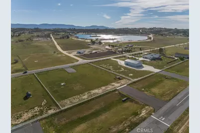 330 Sky Harbor Way, Aguanga, CA 92536 - Photo 2