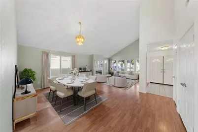 24333 Gitano Drive, Murrieta, CA 92562 - Photo 2