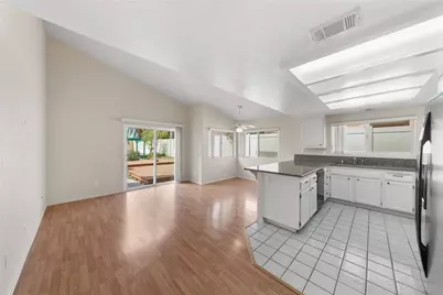 24333 Gitano Drive, Murrieta, CA 92562 - Photo 8