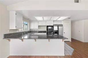 24333 Gitano Dr, Murrieta, CA 92562 - Photo 12