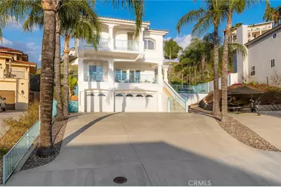 22391 San Joaquin, Canyon Lake, CA 92587 - Photo 12