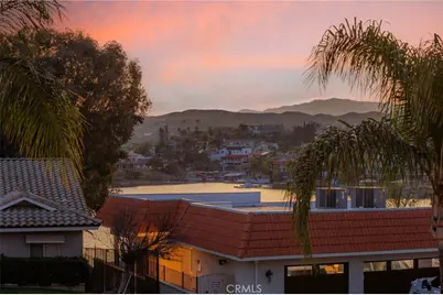 22391 San Joaquin, Canyon Lake, CA 92587 - Photo 10