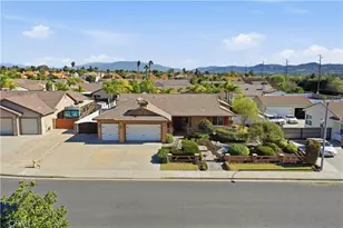 41732 Mesquite Ln, Murrieta, CA 92562 - Photo 4
