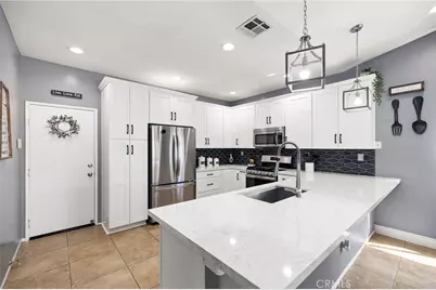 23457 Mountain Breeze, Murrieta, CA 92562 - Photo 16