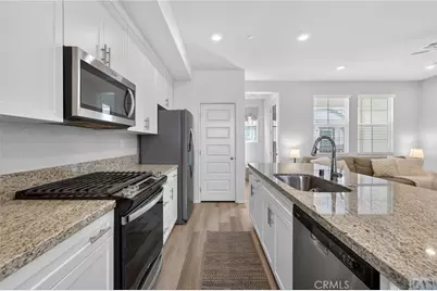 40379 Melrose Dr, Temecula, CA 92591 - Photo 8