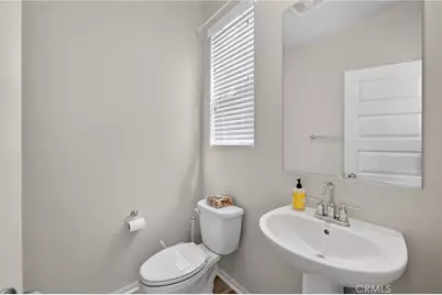 40379 Melrose Dr, Temecula, CA 92591 - Photo 18