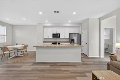 40379 Melrose Dr, Temecula, CA 92591 - Photo 10