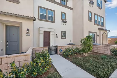 40379 Melrose Dr, Temecula, CA 92591 - Photo 4