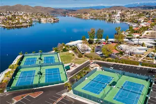 22226 San Joaquin Dr West Dr, Canyon Lake, CA 92587 - Photo 18